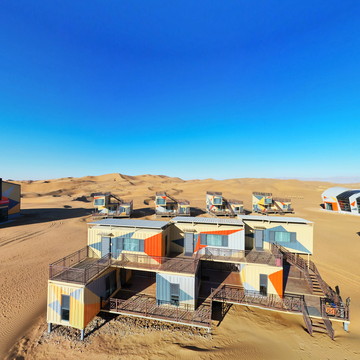 西贝沙漠铁军基地