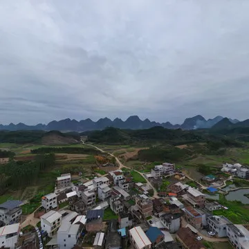 柳城县六塘镇良村