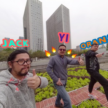 奥本绿色屋顶留念