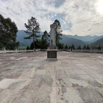激石溪革命根据地先烈纪念园