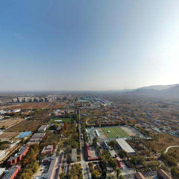 四十七中全景之二