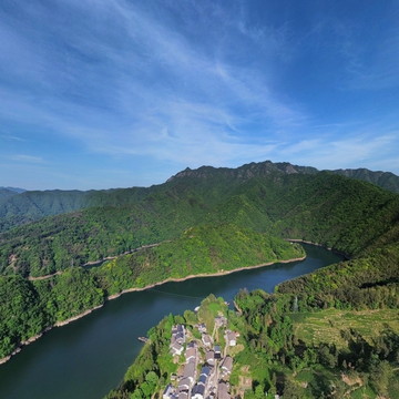 太平湖上静谧小村