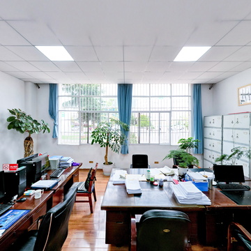 会泽县实验高中-处室办公室